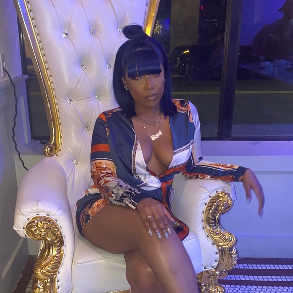 Meet your Posher, Ginger - Picture 1 of 1